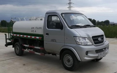 國五昌河藍牌2噸綠化灑水車廠家價格2
