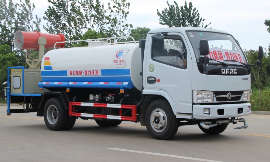 5方東風(fēng)多利卡霧炮車(朝柴發(fā)動(dòng)機(jī))高清圖片 5方東風(fēng)多利卡霧炮車(朝柴發(fā)動(dòng)機(jī))高清圖片
