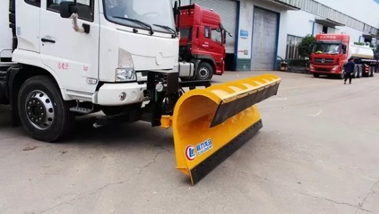 3.5�׳�ѩ�P