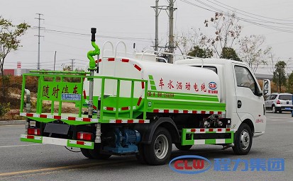 3方電動灑水車圖片 3方電動灑水車圖片